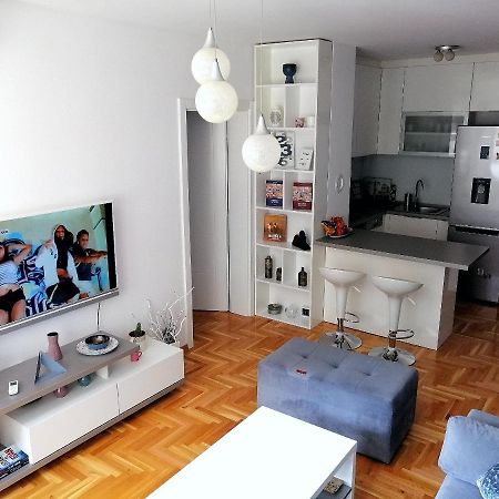 Modern Sarajevo apartment Buitenkant foto